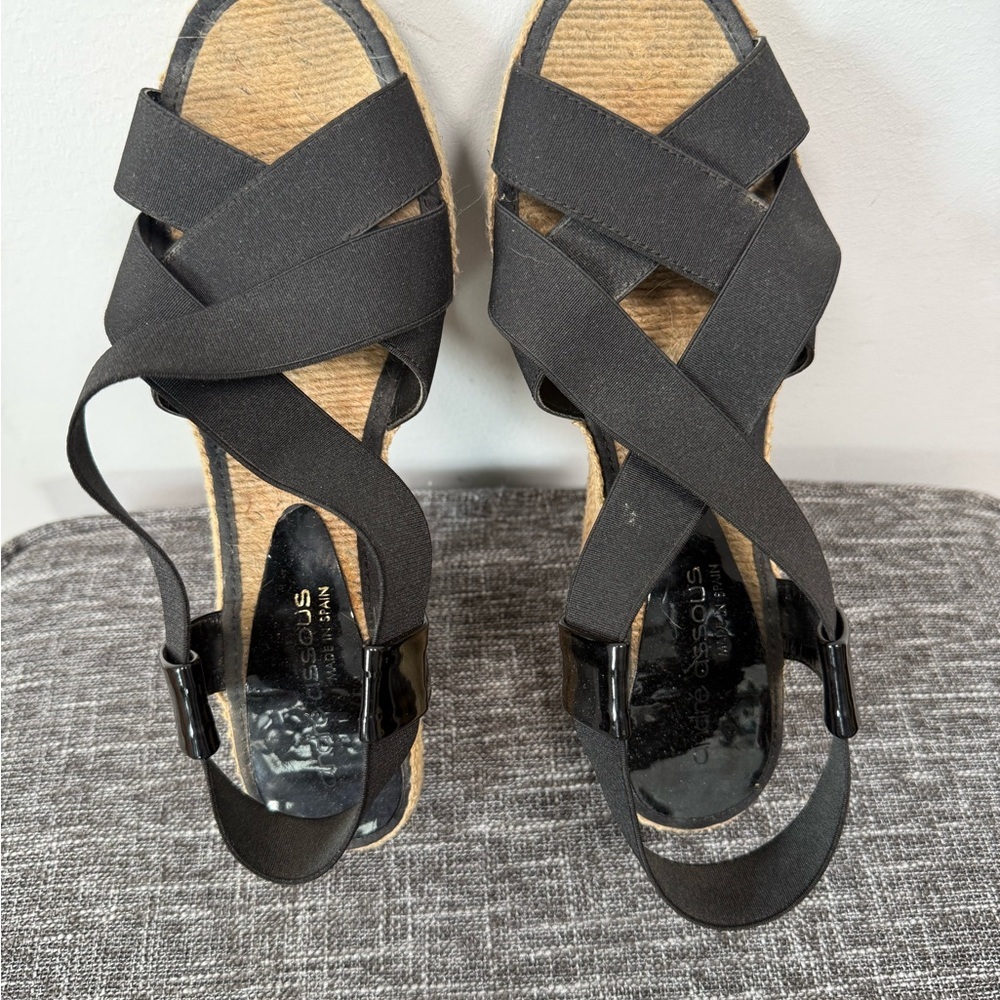 Andre Assous Black Espadrille Strappy Sandals, Size 9 - Picture 2 of 8